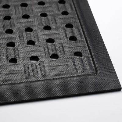 M+A Matting Cushion Station With Holes, 3 3/16' x 5 5/16', Black