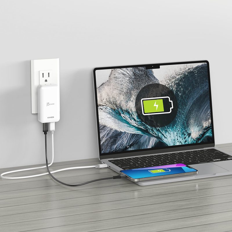 j5create 65W GaN Slim PD USB-C 2-Port Charger, White, JUP2465 - Image 4