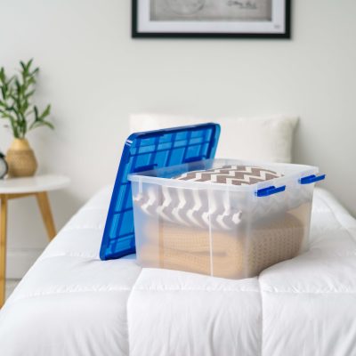 Iris Ultimate Weathertight Storage Boxes, 19-3/4”L x 16-3/16”W x 14-1/4”H, 44 Qt, Clear, Set Of 4 Boxes