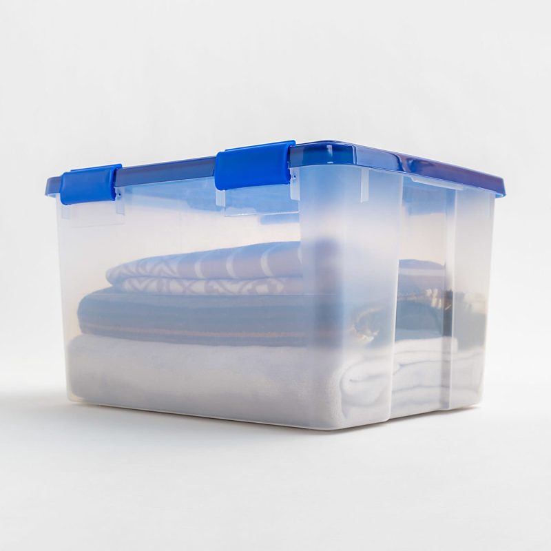 Iris Ultimate Weathertight Storage Box, 19-3/4”L x 16-3/16”W x 14-1/4”H, 46 Qt, Clear - Image 8