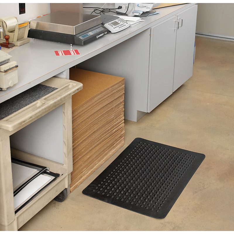 Genuine Joe Flex Step Anti-Fatigue Mat, 2' x 3', Black - Image 7