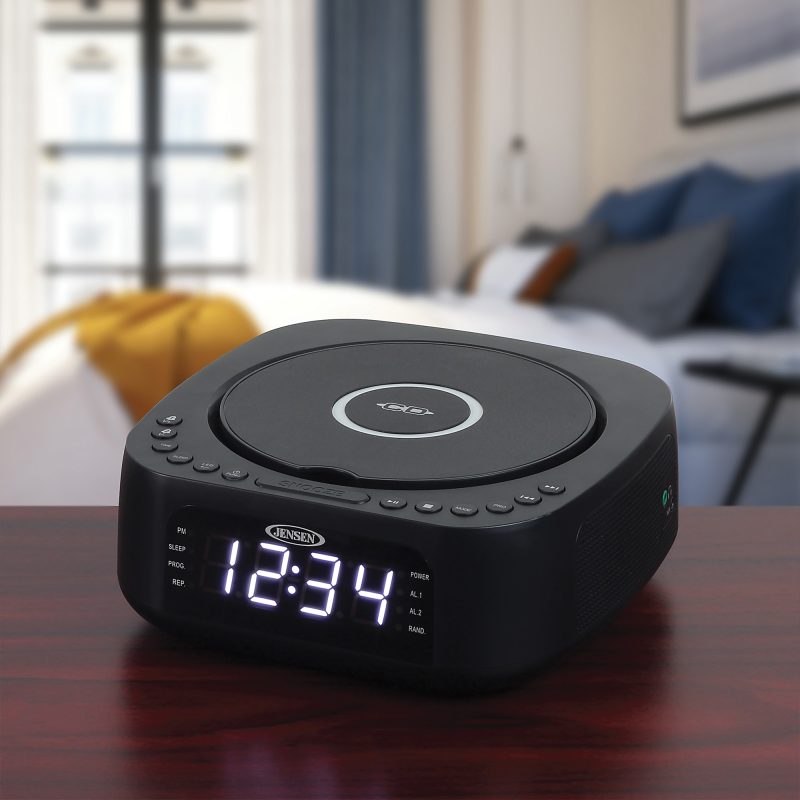 JENSEN Stereo Digital Dual-Alarm Clock With Top-Loading CD Player, FM Tuner, USB Charging Port And Battery Backup, 2.38"H x 7.32"W x 7.32"D, Black - Image 4