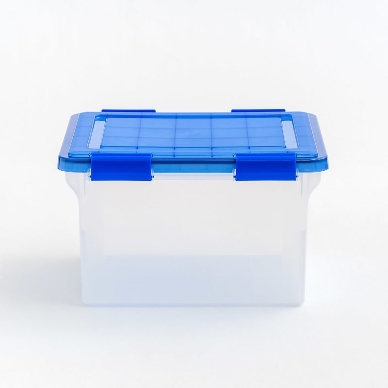 Iris® Element-Resistant Ultimate Storage Box, Letter/Legal, 8 Gallon, 20-1/8”L x 16-3/16”W x 14-1/4”H, Clear - Image 9