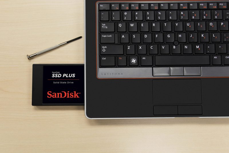 SanDisk® SSD PLUS Solid State Drive, 1TB, Black - Image 5