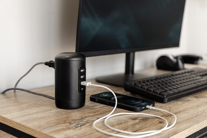 Philips 3 USB-A/1 USB-C/2-Outlet Desktop Charging Station, 5', Black - Image 5