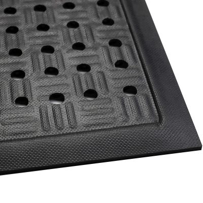 M+A Matting Cushion Station, 2' x 3 3/16', Black