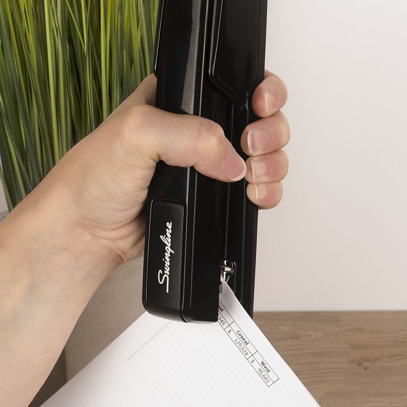 Swingline® 747® Classic Stapler, 20 Sheets Capacity, Black - Image 3