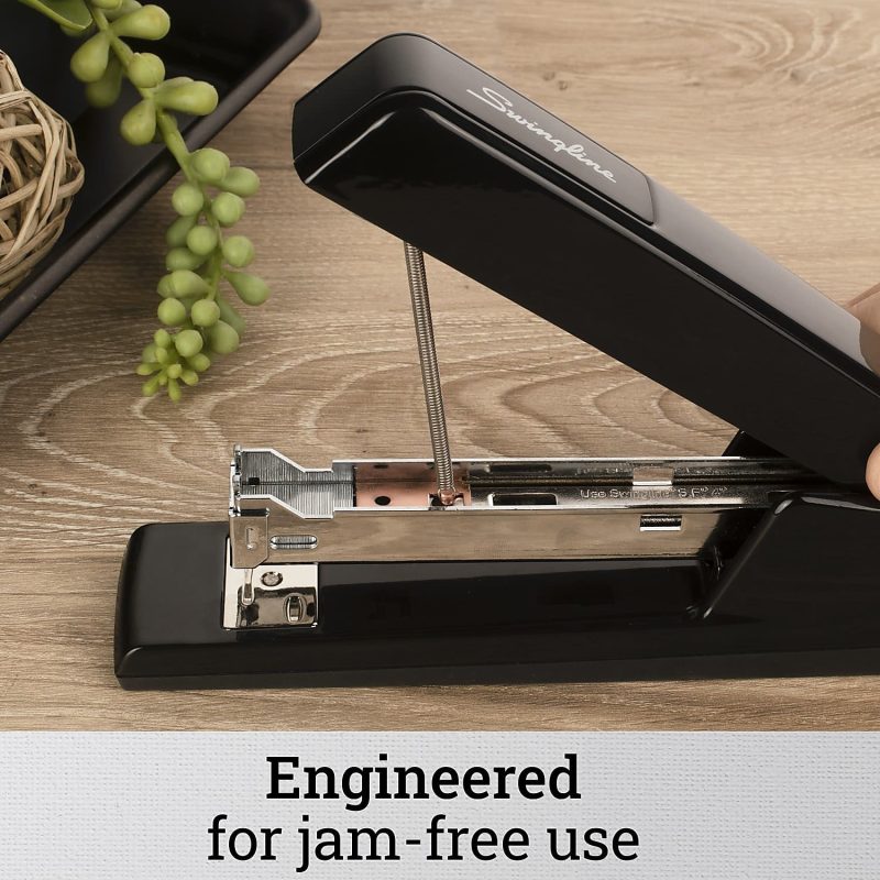 Swingline® 747® Classic Stapler, 20 Sheets Capacity, Black - Image 4