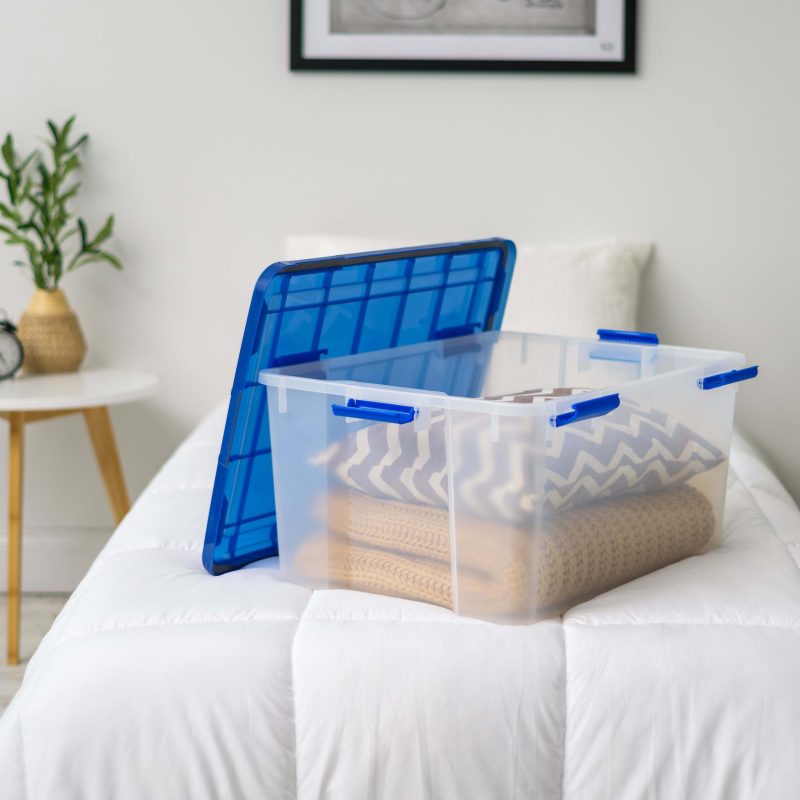 Iris Ultimate Weathertight Storage Box, 23-5/8”L x 20-1/16”W x 16-3/16”H, 62.8 Qt, Clear - Image 11