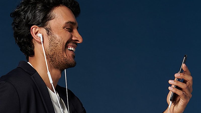 Belkin SoundForm Wired Earbuds with USB-C Connector - Stereo - USB Type C - Wired - Earbud - Binaural - In-ear - 4 ft Cable - White - Image 2