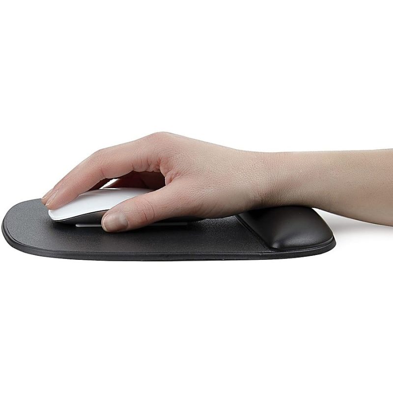 StarTech.com Mouse Pad with Hand rest, 6.7x7.1x 0.8in (17x18x2cm), Ergonomic Mouse Pad w/ Wrist Support, Non-Slip PU Base, Gel Mouse Pad - Image 5